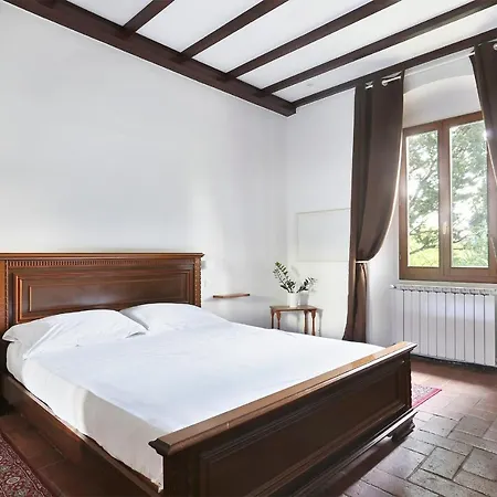 Pazzo Guest house Rota